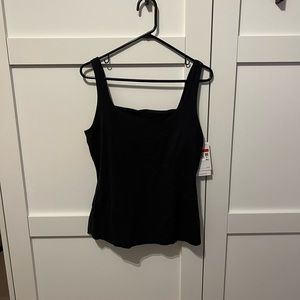 Nike Infineon yoga tank black new with tags